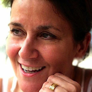 Meet your Posher, Carla